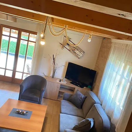 Aphrodite Hills Apartments-stara Planina *